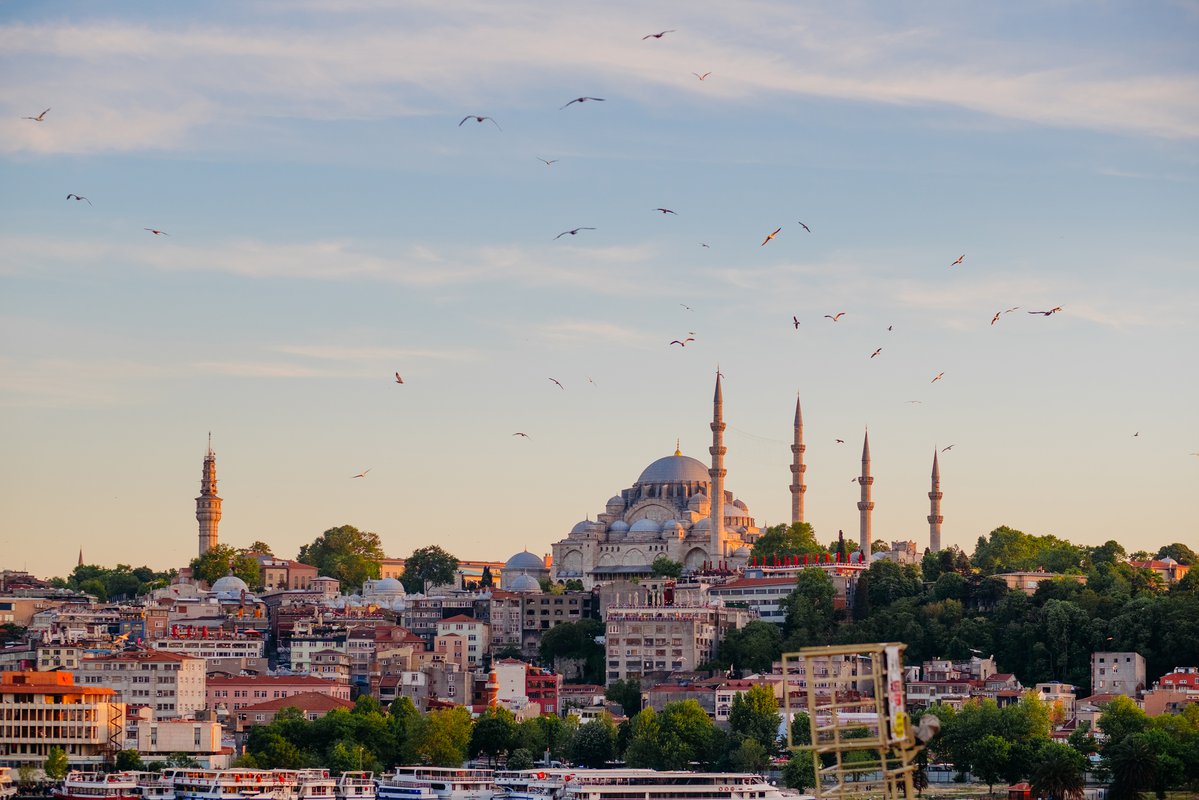 Understanding Istanbul’s Luxury Social Culture